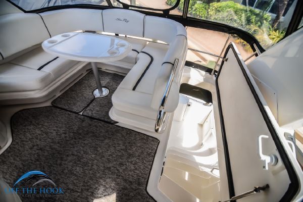2004 Sea Ray 420 Sedan Bridge Sedan Bridge