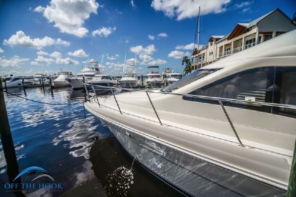 2004 Sea Ray 420 Sedan Bridge Sedan Bridge