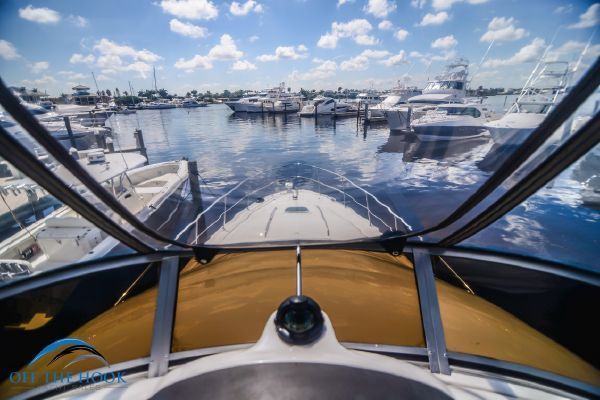 2004 Sea Ray 420 Sedan Bridge Sedan Bridge