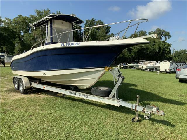 2004 Sea swirl Center Console