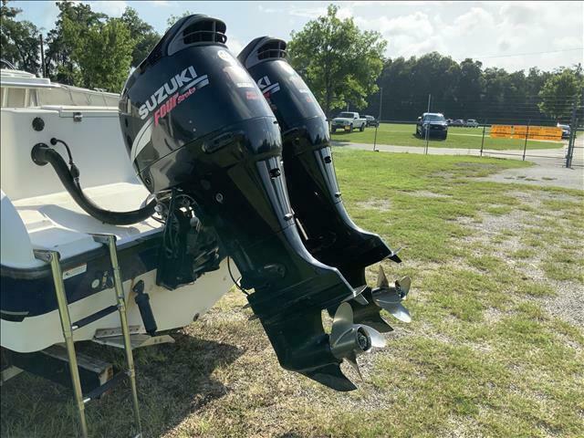 2004 Sea swirl Center Console