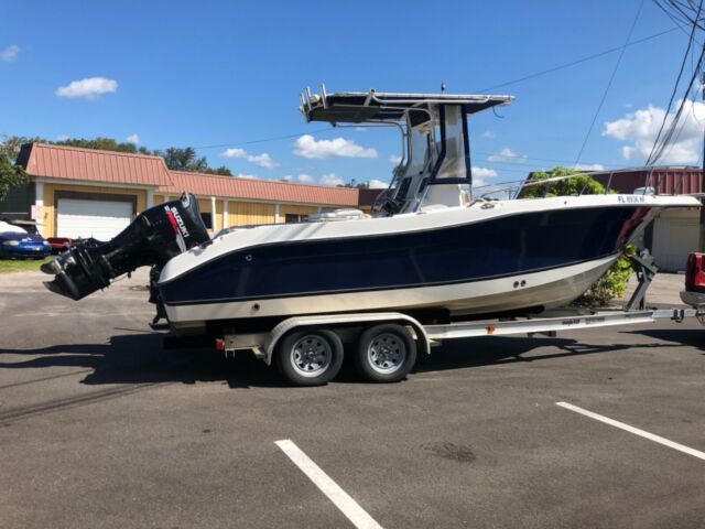 2004 Sea swirl Center Console