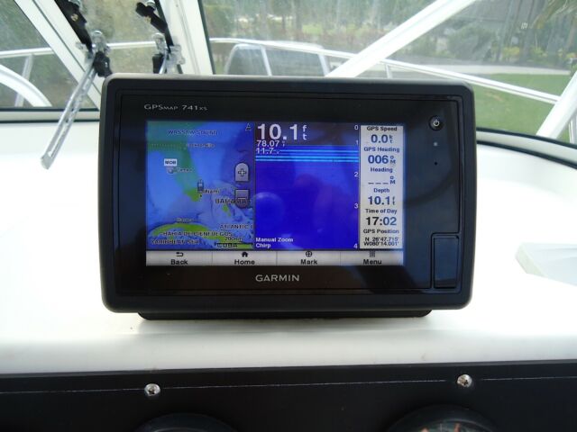 2005 Key Largo 2300WA Walk-around