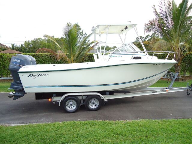 2005 Key Largo 2300WA Walk-around