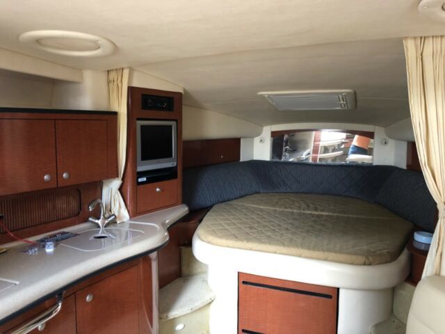 2005 Sea Ray 320 Cruiser