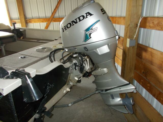 2005 Trophy Ultra Craft Misty Harbor Sport Fisherman