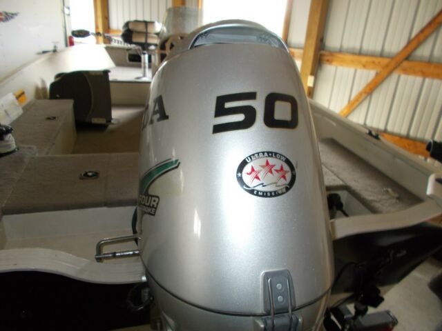 2005 Trophy Ultra Craft Misty Harbor Sport Fisherman