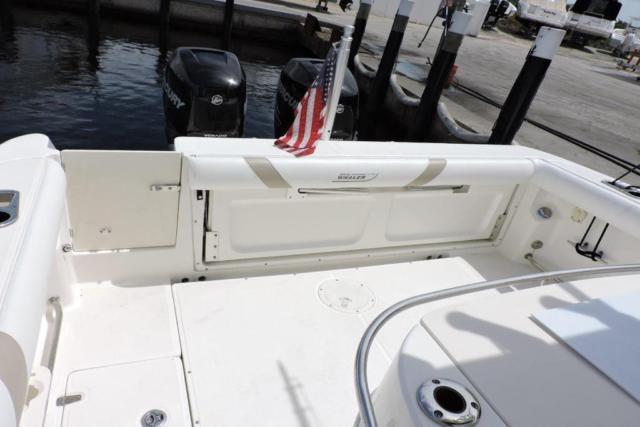 2006 Boston Whaler 320 Outrage