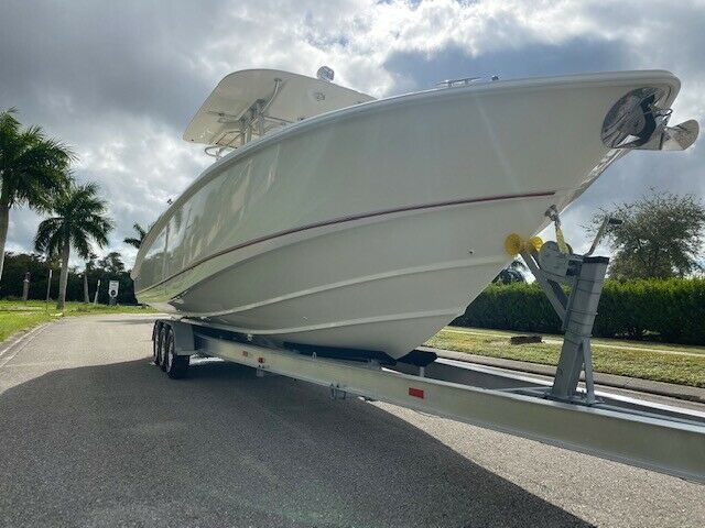 2007 Boston Whaler 320 Outrage Center Console