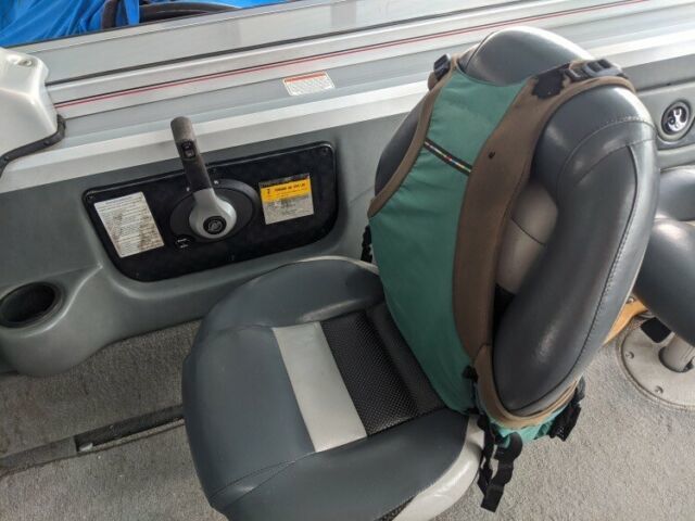 2007 Tracker Targa V185WT Multi-Species Sport Fisherman Bass Walleye Crappie