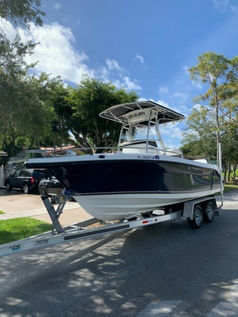 2008 Century 2200 Center Console