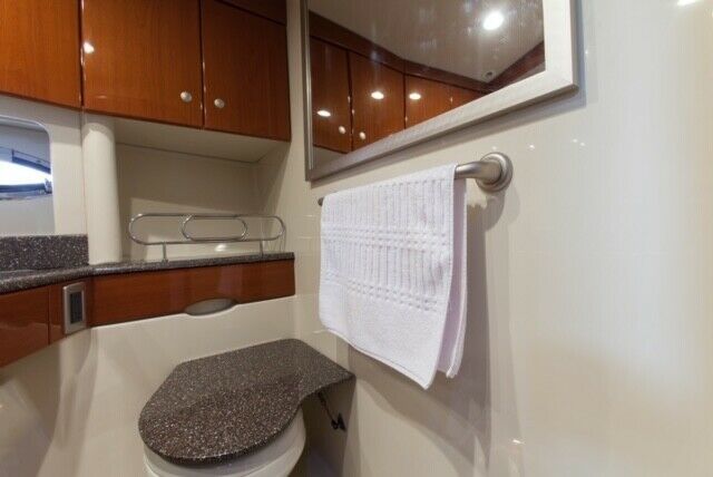 2008 Formula 45 Yacht Express Cruiser