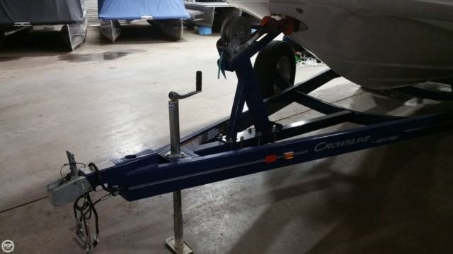 2011 Crownline E4 Deck