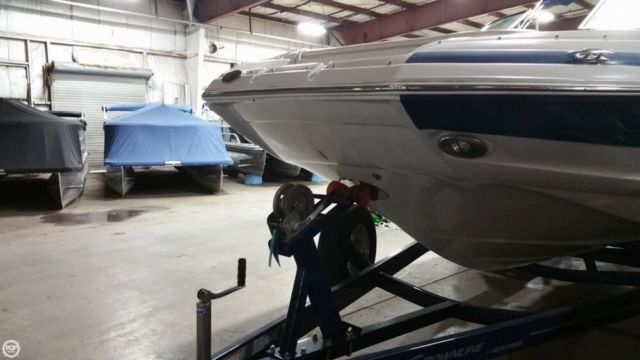2011 Crownline E4 Deck