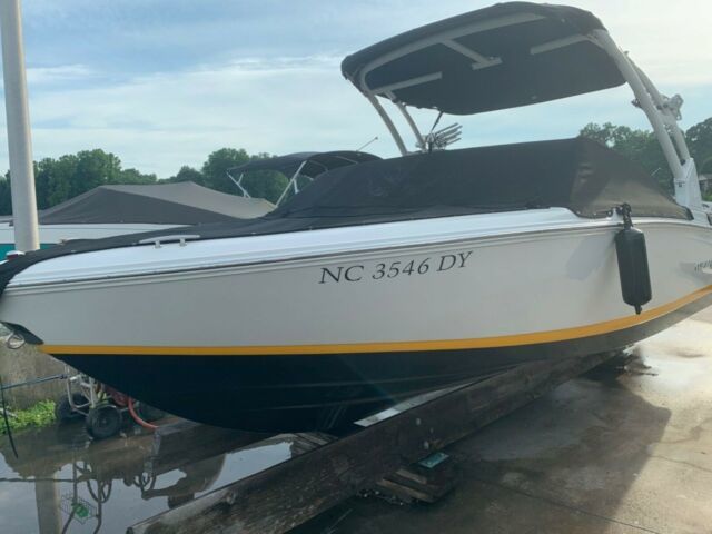 2013 Cobalt 200 Bowrider