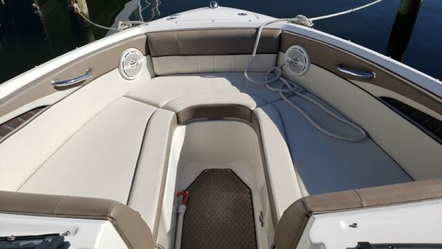 2013 Sea Ray Bowrider