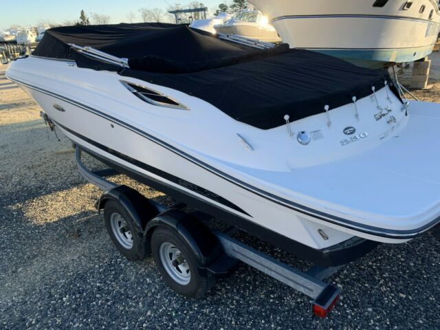 2013 Sea Ray Bowrider