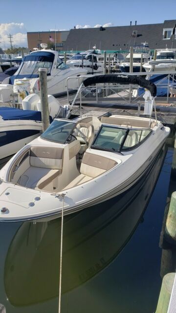 2013 Sea Ray Bowrider