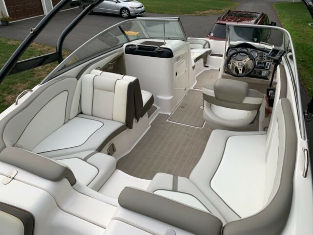 2013 Yamaha 242 Limited S Bowrider