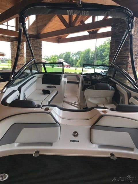 2015 Yamaha AR192 Ski/Wakeboard