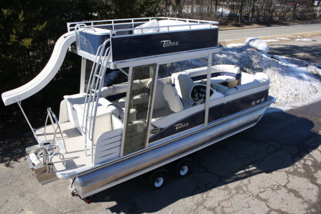 2016 Tahoe  25 Cascade Platinum Pontoon