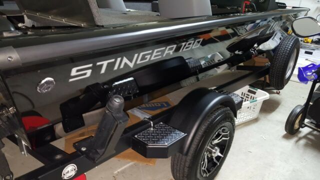 2016 Lowe Stinger 180 Bass