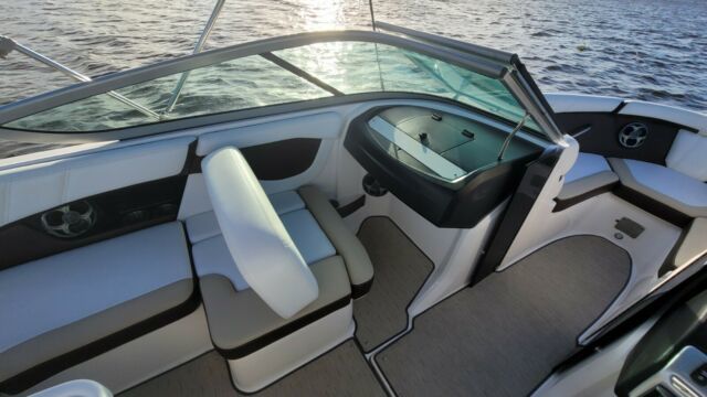 2016 Regal 2000ES Bowrider