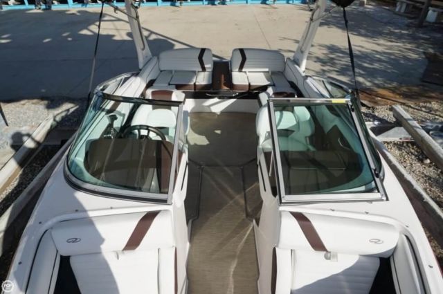 2016 Regal 2300 Bowrider Bowrider