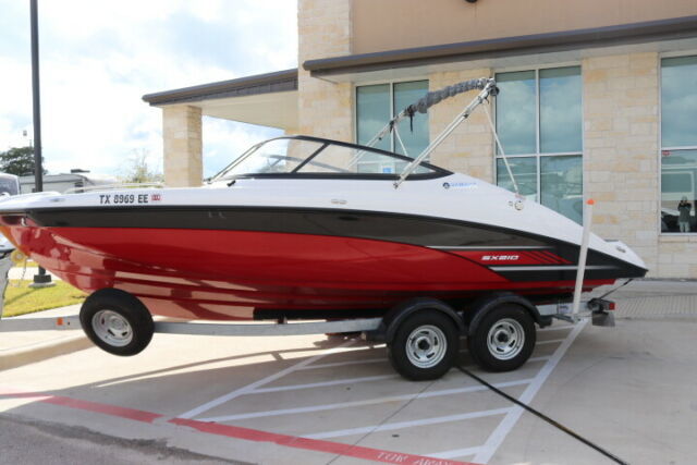 2017 Yamaha SX210