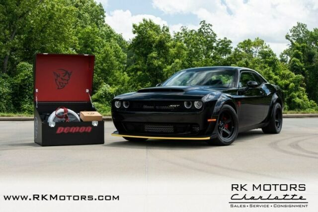 2018 Dodge Challenger 2dr Car