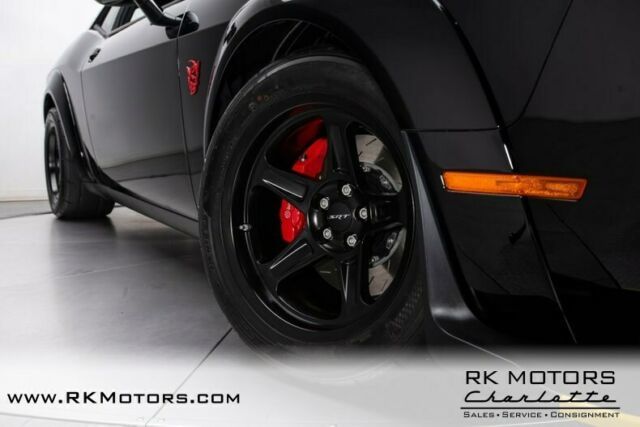 2018 Dodge Challenger 2dr Car