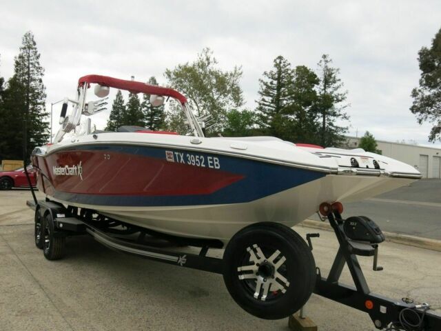 2018 Mastercraft Mastercraft X46 Ski & Wakeboarding Boats