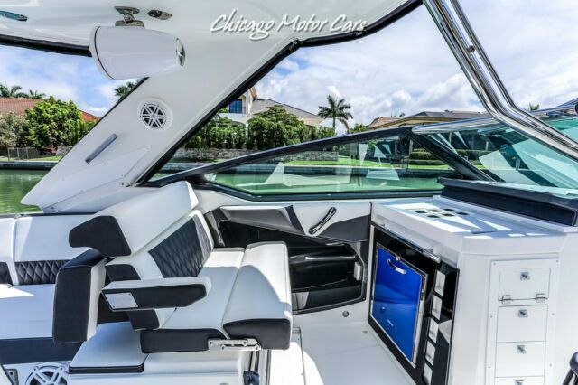 2018 Monterey Bowrider