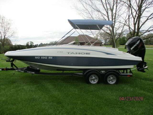 2018 TAHOE 2150 DECK BOAT W/200HP MERCURY, TRAILER AND COVER INCLUDED***OBO*** DECK BOAT