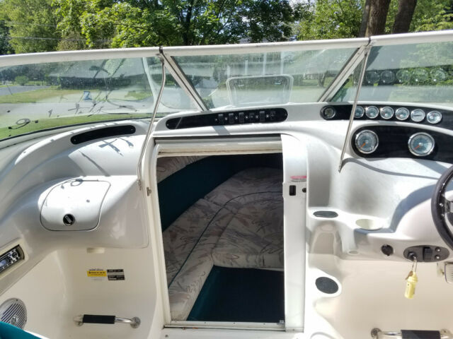2004 Champion Boats Allanti 705vri Aft Cabin