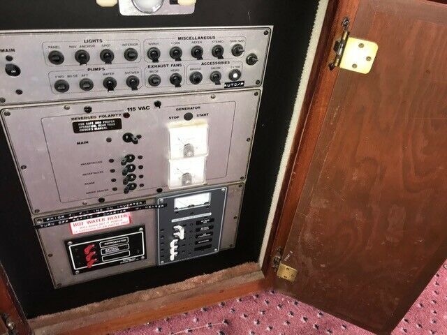 1986 Voyager Voyager Cuddie
