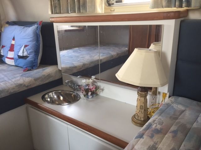 1994 Carver Boats 300 Aft Cabin