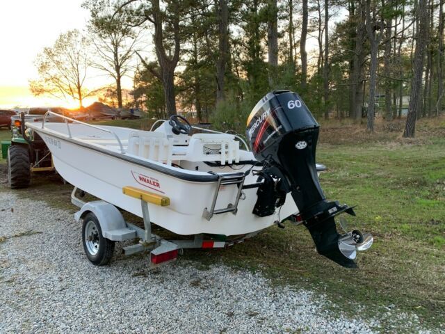 2004 Boston Whaler 150 Sport Awesome