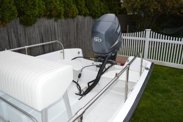1977 Boston Whaler Montauk Center Console