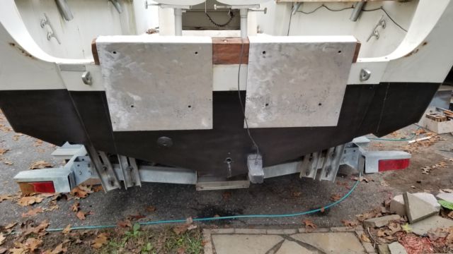 1980 Boston Whaler Outrage v22 Center Console