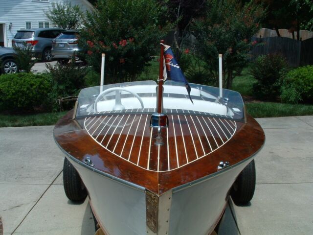 1949 Chris Craft