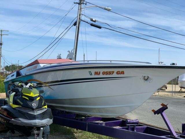 1999 Fountain 10 meter 33 foot twin 502