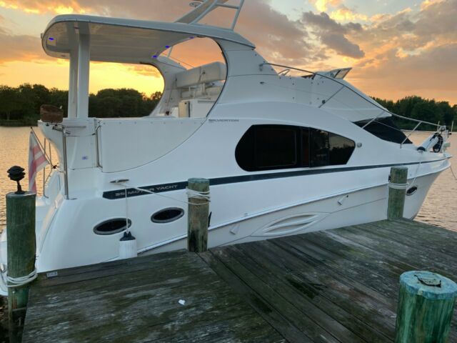 2004 Silverton Motor Yacht