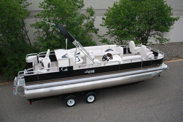 2016 Tahoe 24 FNFRE RC Vinyl floor tritoon Pontoon