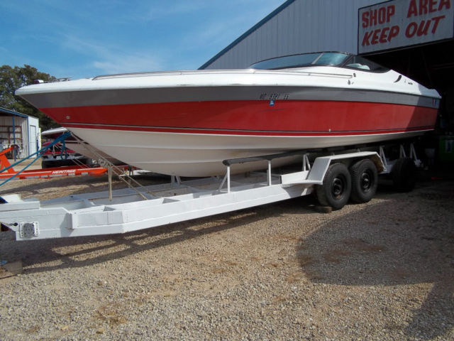 1990 Wellcraft # 26NOVAST RUNABOUT