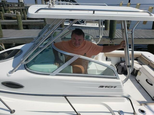 2003 Seaswirl 2101 DC saltwate