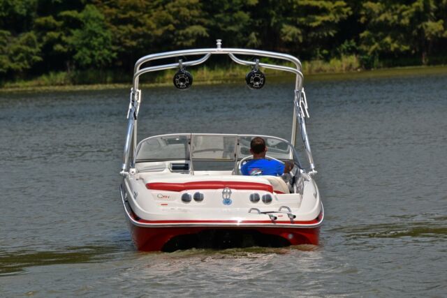 2009 Tahoe Q-5i Xtreme Wake Bowrider